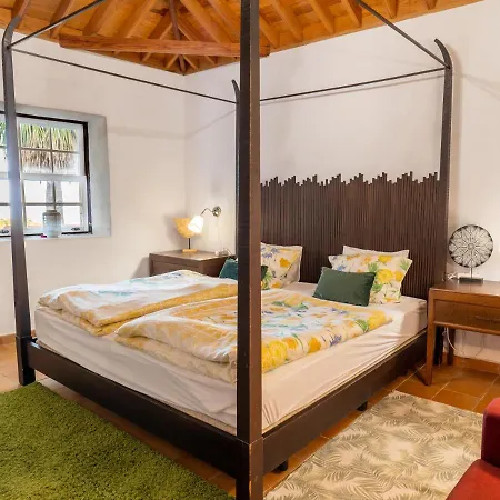 Vila Pradera De Melo Heated Pool On Request-wifi-bbq