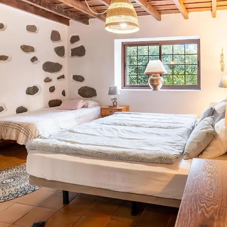 Pradera De Melo Heated Pool On Request-wifi-bbq Villa