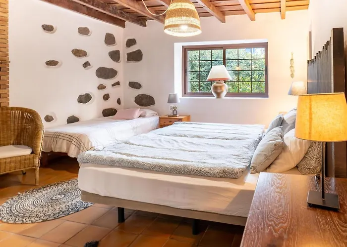 Pradera De Melo Heated Pool On Request-wifi-bbq Villa